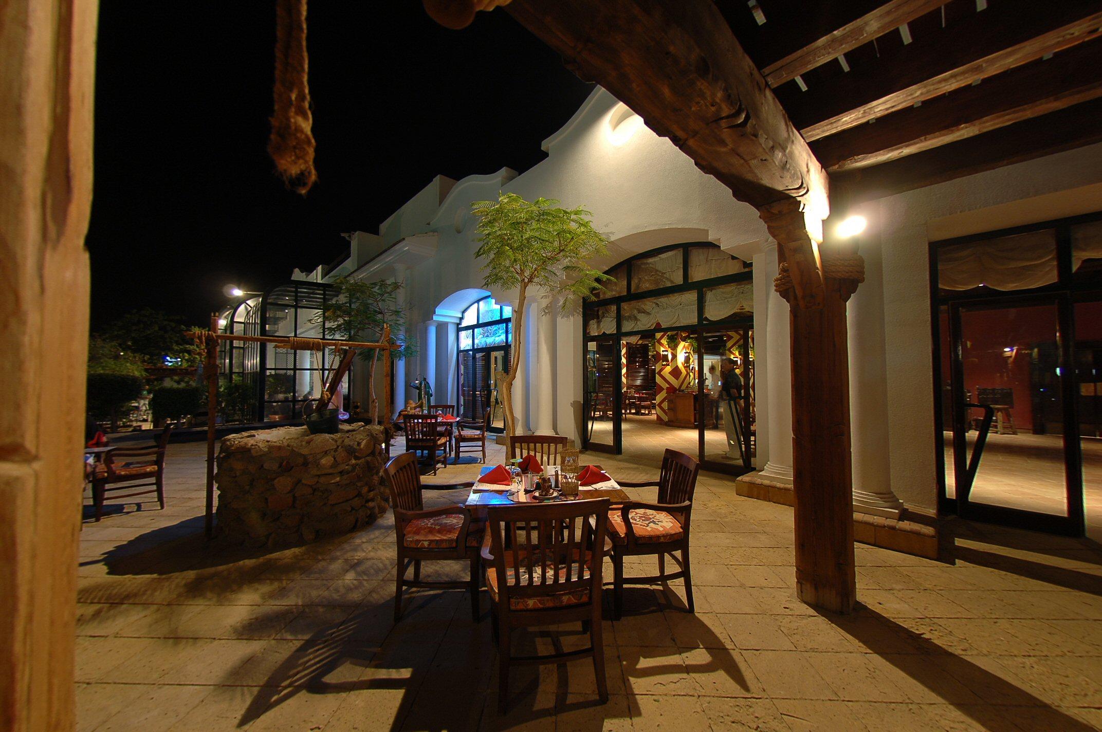 Hotel Jaz Sharm Dreams Exteriér fotografie The restaurant at the hotel