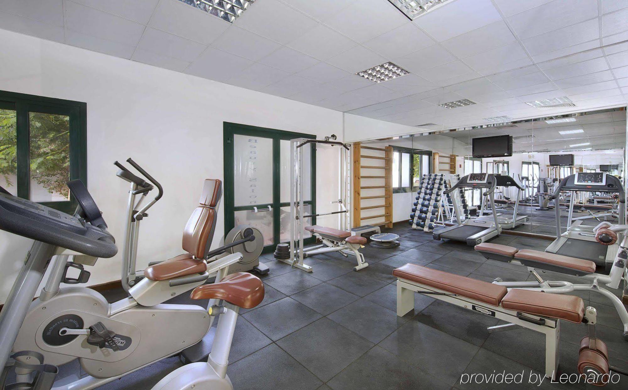 Hotel Jaz Sharm Dreams Exteriér fotografie The gym at the hotel